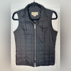 Black Michael Kors vest size medium